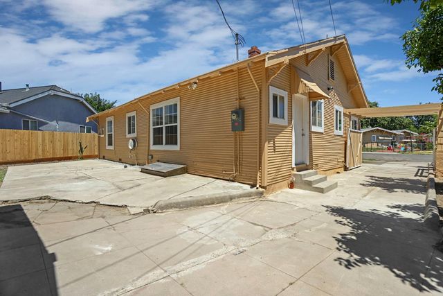 1520 N Berkeley Ave, Stockton, CA 95205