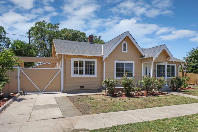 1520 N Berkeley Ave, Stockton, CA 95205