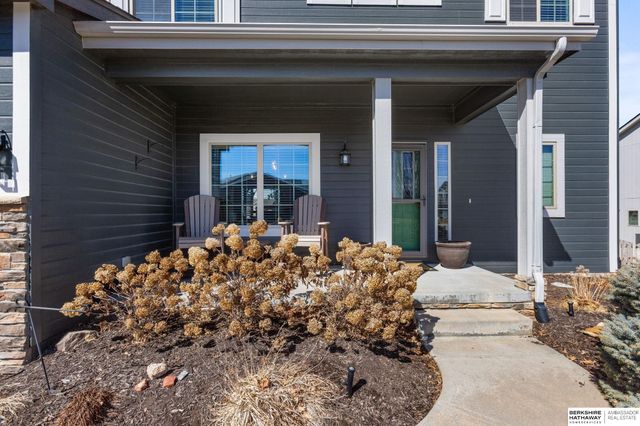 17302 Larimore Avenue, Omaha, NE 68116