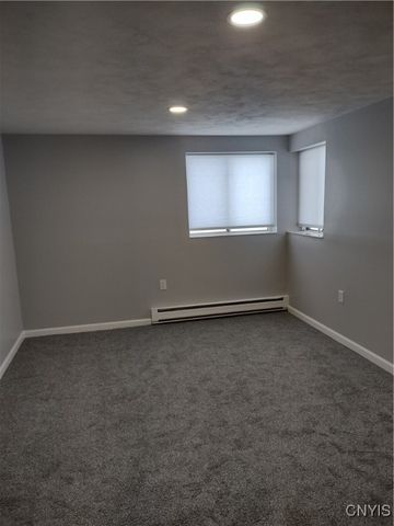 153 Watertree Drive, Dewitt, NY 13057