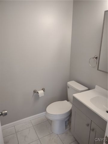 153 Watertree Drive, Dewitt, NY 13057