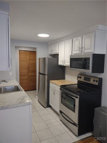 153 Watertree Drive, Dewitt, NY 13057