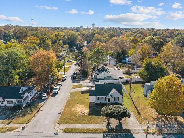 203 W 11th Street, Salisbury, NC 28144