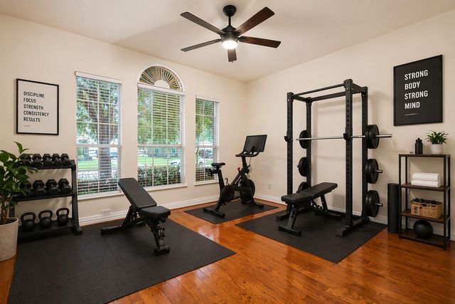4438 W Maple Drive, Friendswood, TX 77546