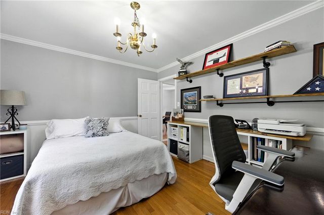 208 Wildwood DR, Yorktown, VA 23692