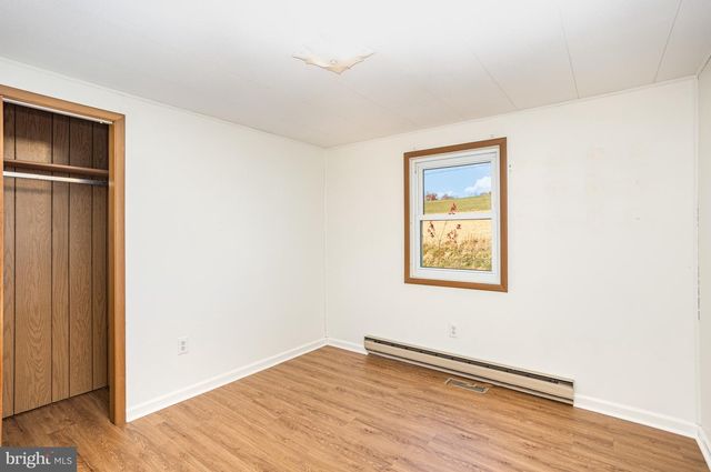 5146 GLEN ECHO RD, Glen Rock, PA 17327