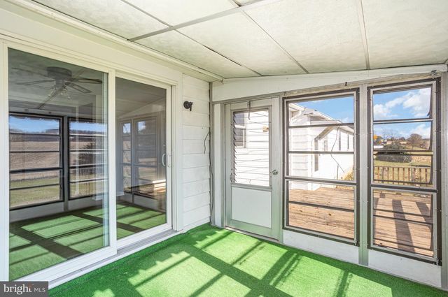 5146 GLEN ECHO RD, Glen Rock, PA 17327