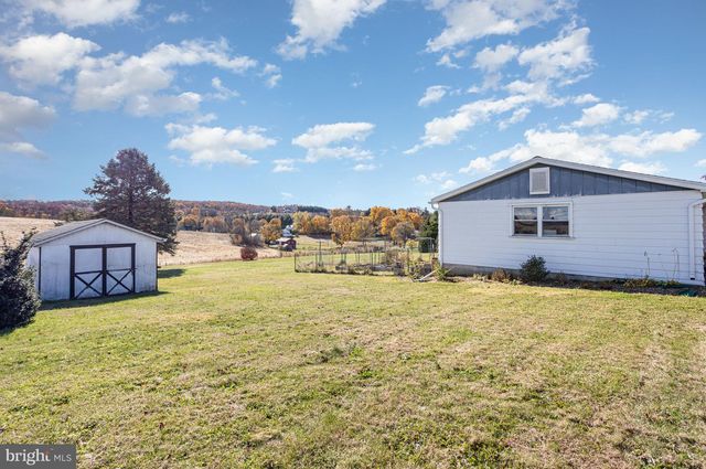 5146 GLEN ECHO RD, Glen Rock, PA 17327