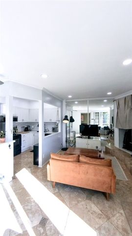 2575 E 19th Street 17, Signal Hill, CA 90755