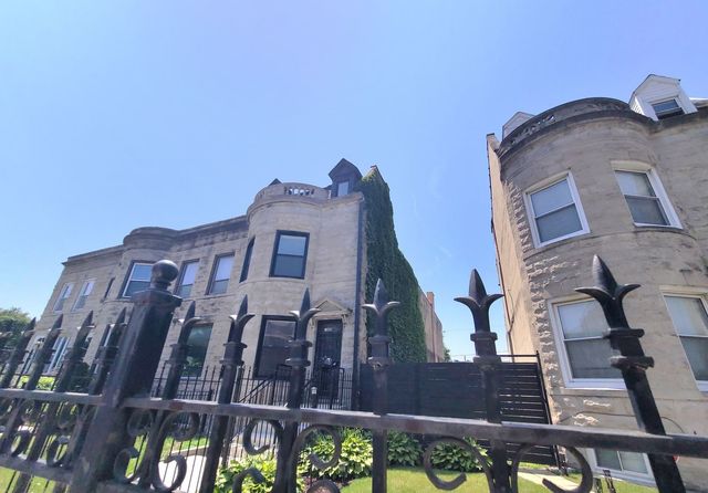 6442 S INGLESIDE Avenue, Chicago, IL 60637