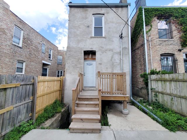 6442 S INGLESIDE Avenue, Chicago, IL 60637