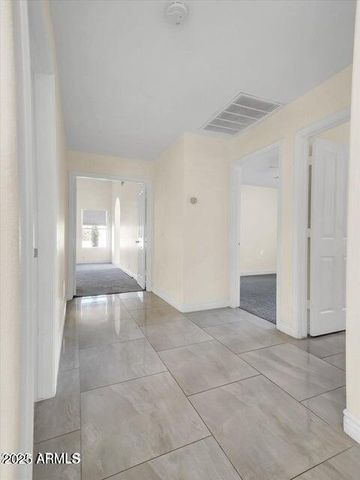 14841 N 42nd Place, Phoenix, AZ 85032