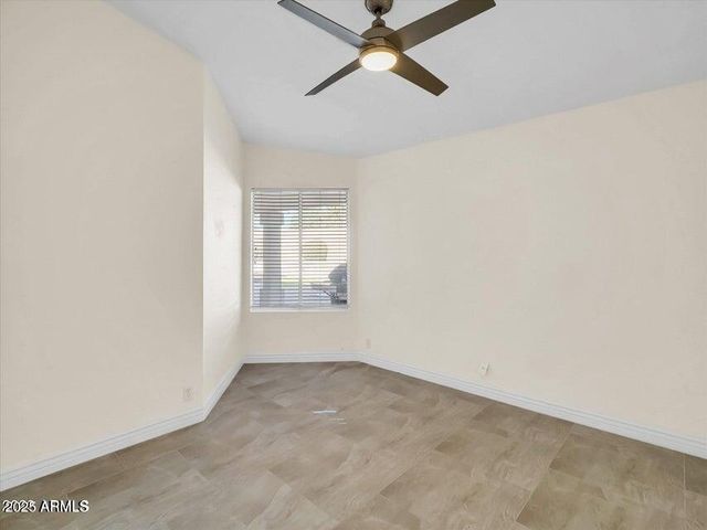 14841 N 42nd Place, Phoenix, AZ 85032