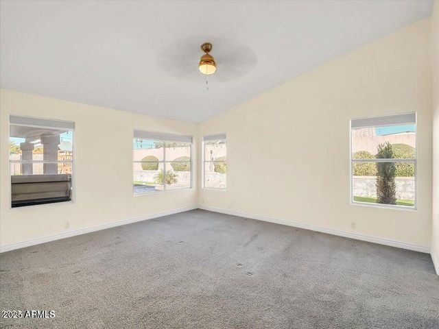 14841 N 42nd Place, Phoenix, AZ 85032