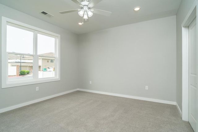 1576 PORT HILLS DR, Harrisonburg, VA 22801