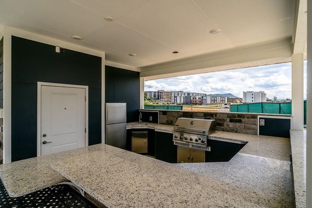 1576 PORT HILLS DR, Harrisonburg, VA 22801