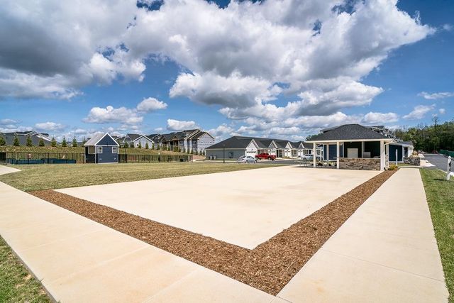 1576 PORT HILLS DR, Harrisonburg, VA 22801