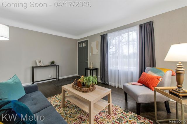 4289 Oakshire Avenue, Berkley, MI 48072