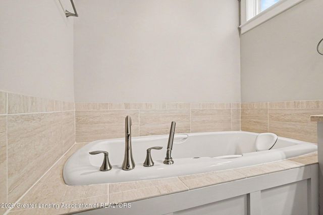 1243 Joann Lane, Williamston, MI 48895