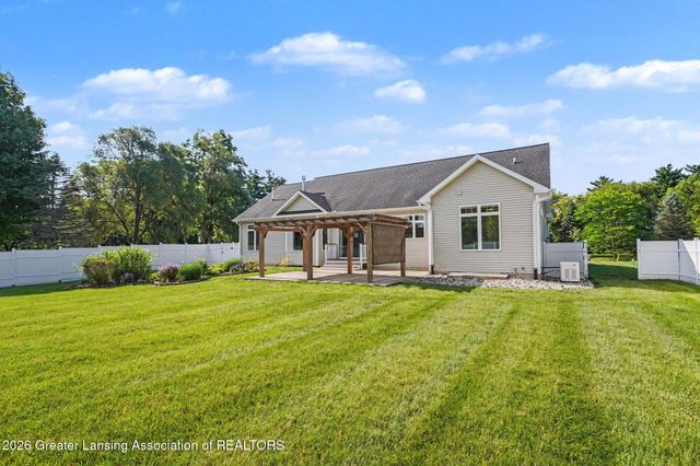 1243 Joann Lane, Williamston, MI 48895