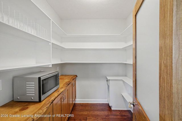 1243 Joann Lane, Williamston, MI 48895