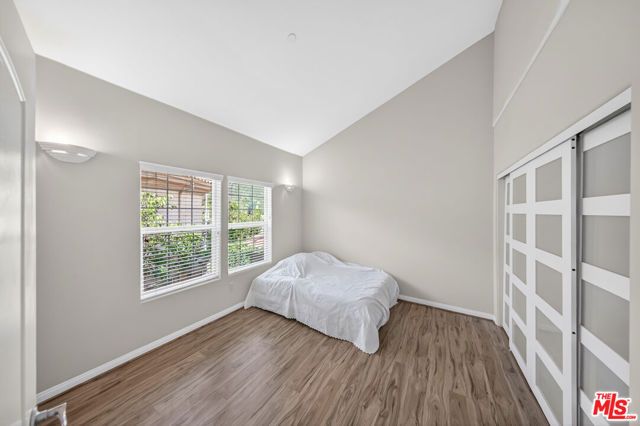 3974 Pennsylvania Avenue 103, La Crescenta, CA 91214