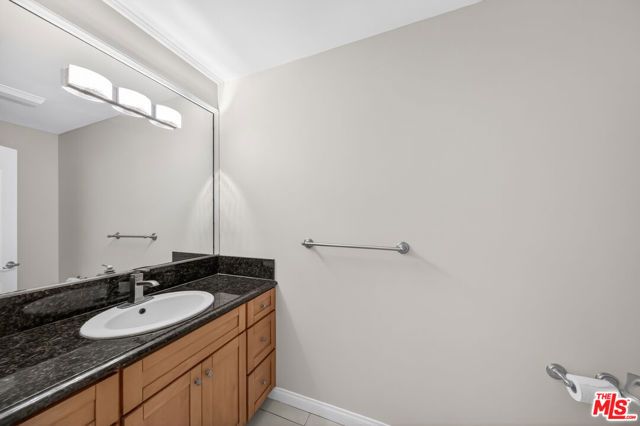 3974 Pennsylvania Avenue 103, La Crescenta, CA 91214
