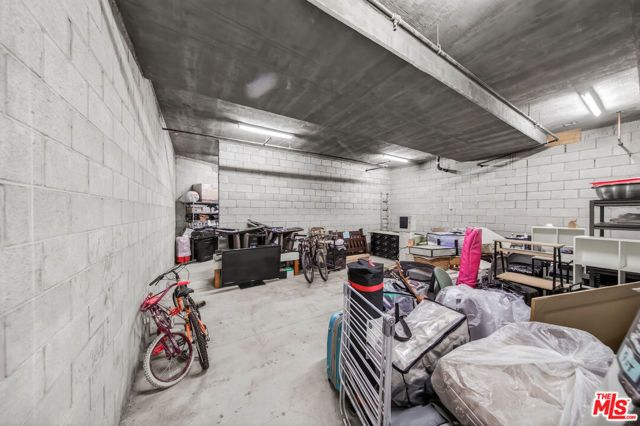 3974 Pennsylvania Avenue 103, La Crescenta, CA 91214