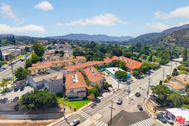 3974 Pennsylvania Avenue 103, La Crescenta, CA 91214