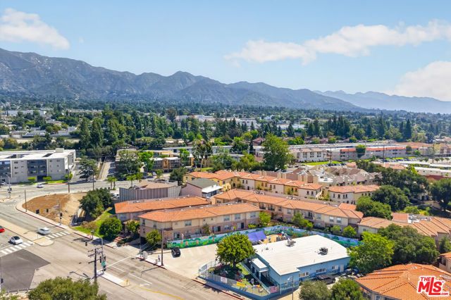 3974 Pennsylvania Avenue 103, La Crescenta, CA 91214