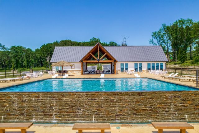 305 Cedar Creek Landing Lane, Mabank, TX 75143