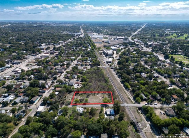 212 McMullen, San Antonio, TX 78210