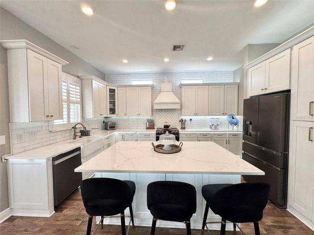 212 MONTARA DRIVE, Seffner, FL 33584