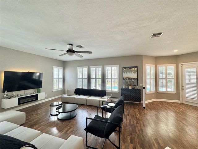 212 MONTARA DRIVE, Seffner, FL 33584