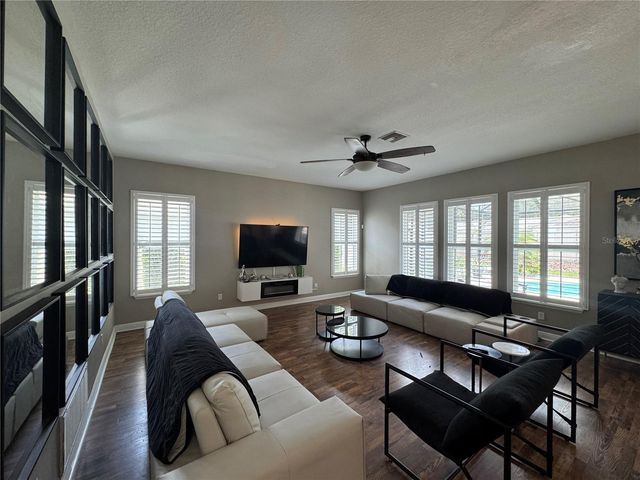 212 MONTARA DRIVE, Seffner, FL 33584