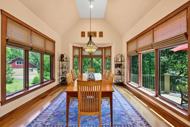 W1969 Itsa Little ROAD, Mukwonago, WI 53149
