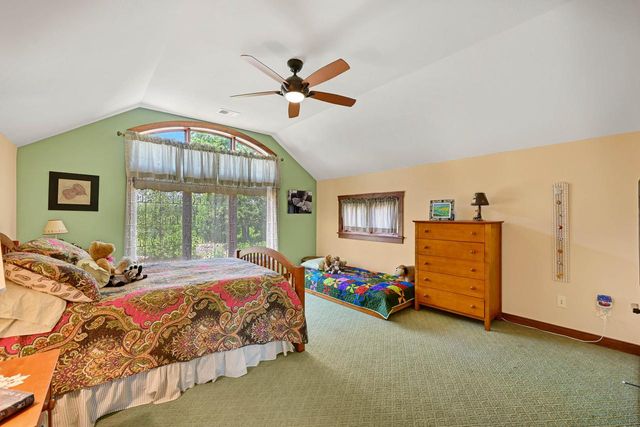 W1969 Itsa Little ROAD, Mukwonago, WI 53149