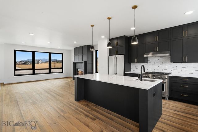2939 S 30th Avenue, Bozeman, MT 59718