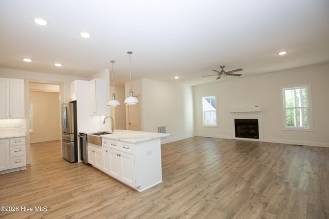 130 Torrey Pines Lane, Pinehurst, NC 28374