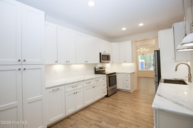 130 Torrey Pines Lane, Pinehurst, NC 28374