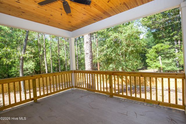 130 Torrey Pines Lane, Pinehurst, NC 28374