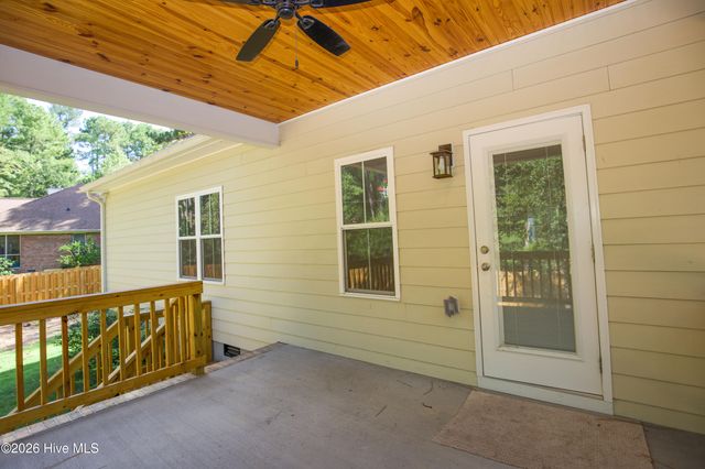 130 Torrey Pines Lane, Pinehurst, NC 28374