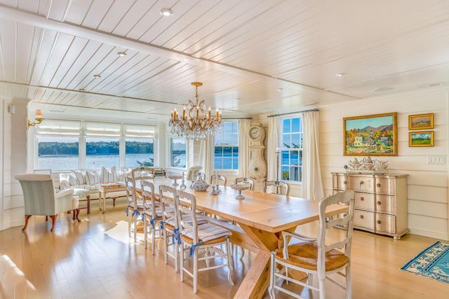 75 Winsor Road, Cataumet, MA 02534