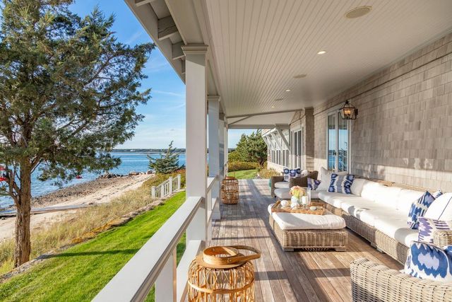 75 Winsor Road, Cataumet, MA 02534