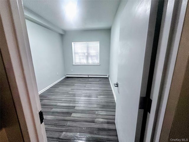 221 Beach 80th street 1G, Rockaway Beach, NY 11693