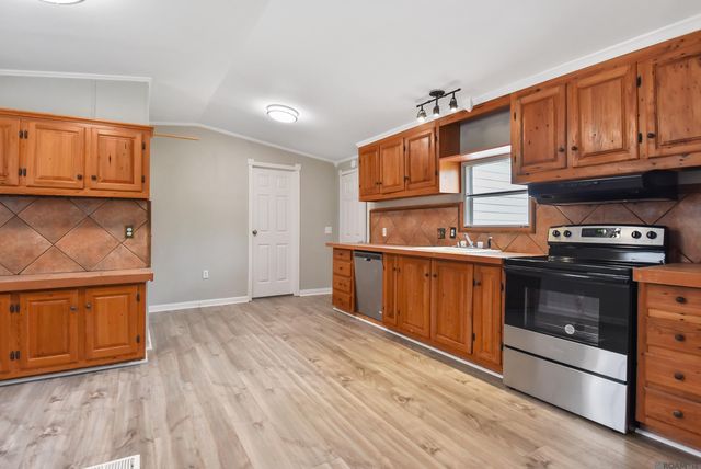 44345 Braud St, Sorrento, LA 70778