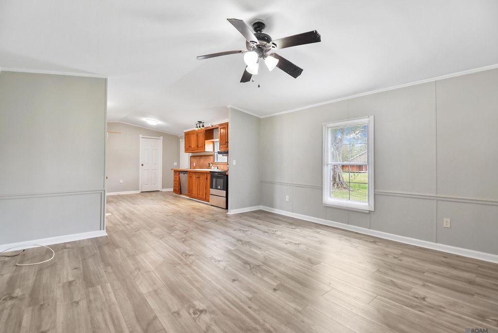 44345 Braud St, Sorrento, LA 70778