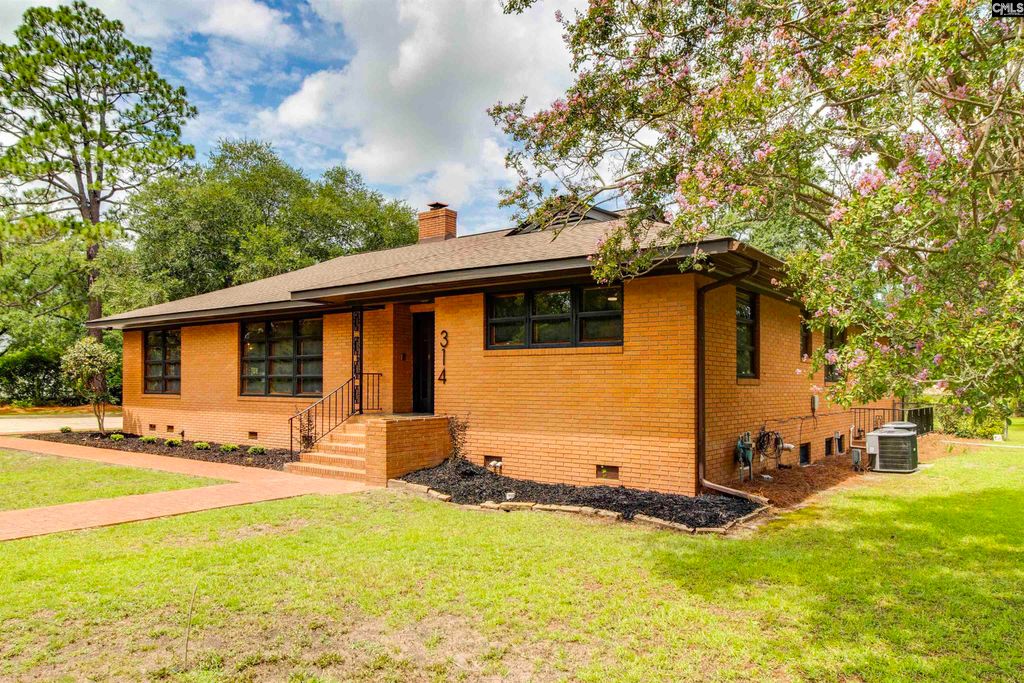 314 Kirkwood Lane, Camden, SC 29020