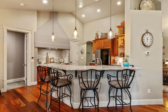 11209 Merganser Road, Klamath Falls, OR 97601