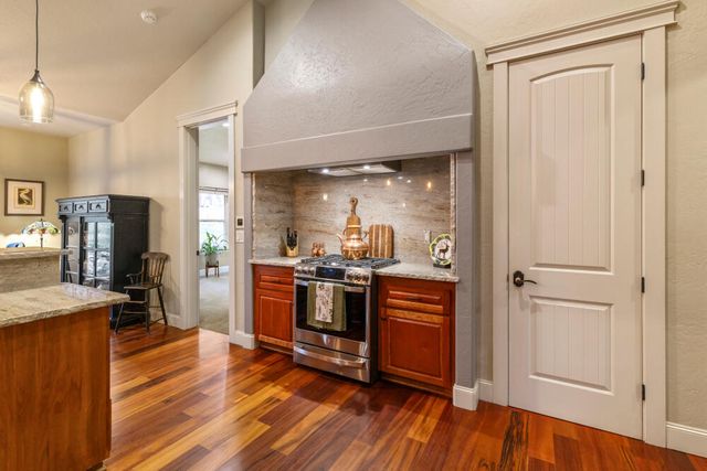 11209 Merganser Road, Klamath Falls, OR 97601